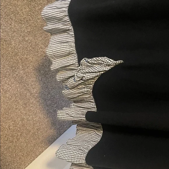 AGB Black Top with Checkered Detail - Picture 4 of 4